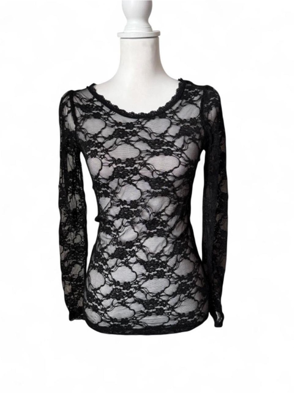 Black Lace Long Sleeve Top